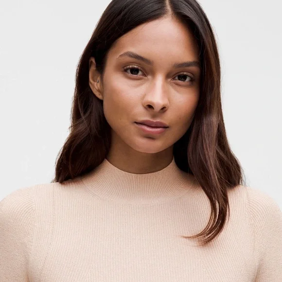 NEW WITH TAGS Lululemon Athletica GLITTER KNIT TWIST BACK LONG SLEVE - Picture 4 of 6